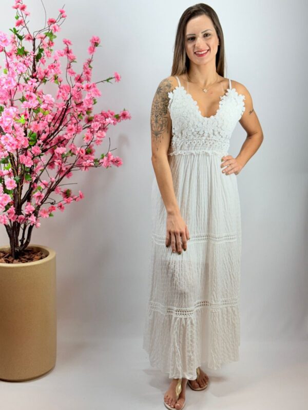 Vestido Longo com Guipir Branco