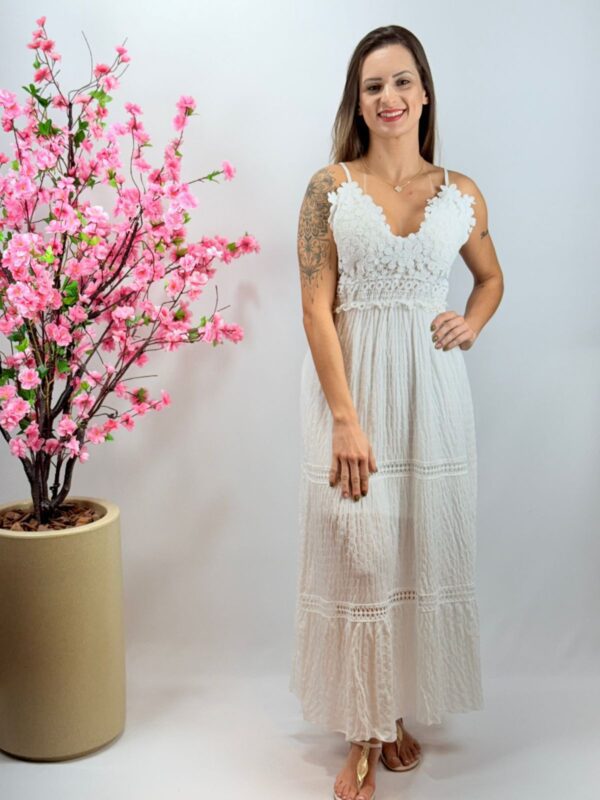 Vestido Longo com Guipir Branco
