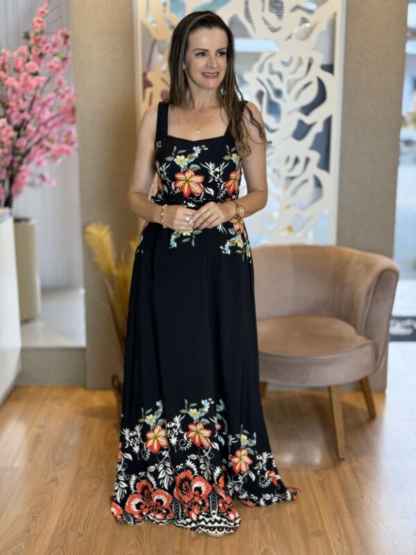 Vestido Longo Preto Floral